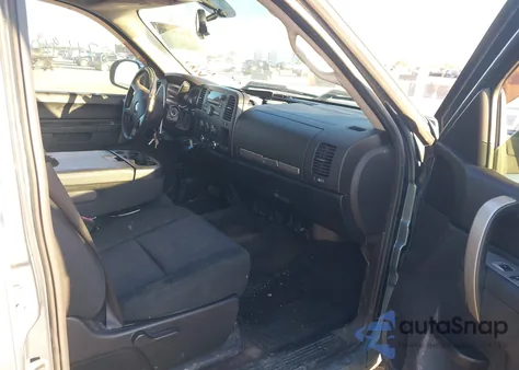 2010 Chevrolet Silverado 1500 Lt z USA, uszkodzony, nr VIN 3GCRCSE05AG210206